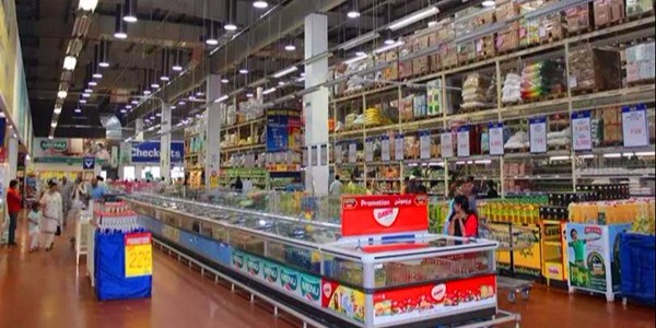 導光管日光照明走進麥德龍超市——索樂圖無電照明系統