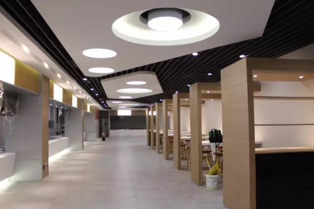 光導(dǎo)管照明系統(tǒng)地下空間