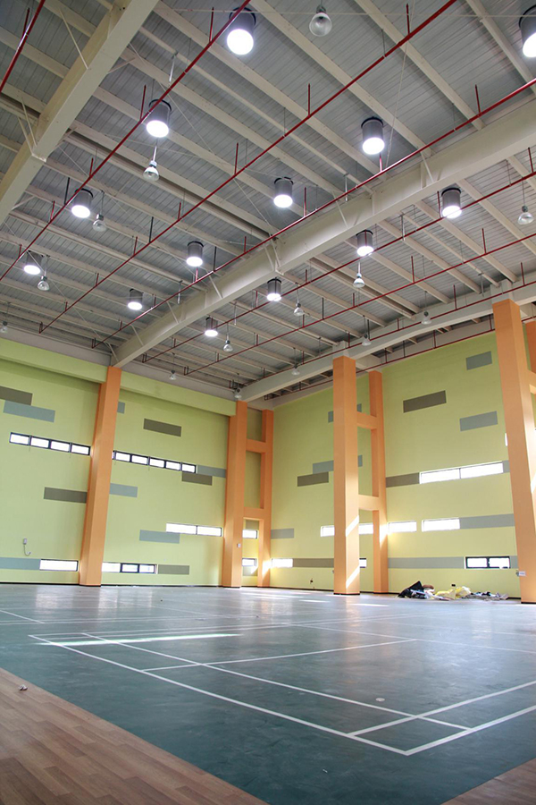 光導(dǎo)管體育館案例