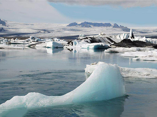 全球變暖引發(fā)“溫室地球”危急，削減氟利昂排放可降低風(fēng)險